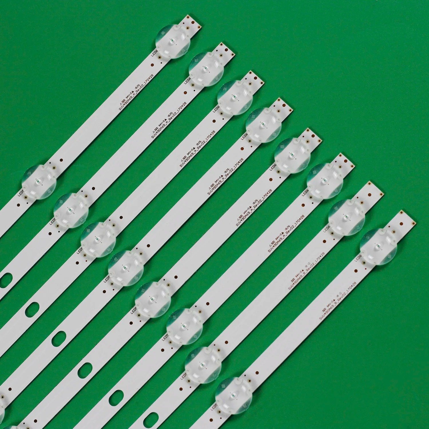 TIRAS LED 49V5863DG TX-49DX600B TX-49FX555E TX-49GX550B TX-49GX555B JVC LT-49C890 VES490QNYS-2D-N01 SVV490A69_A B - Imagen 3