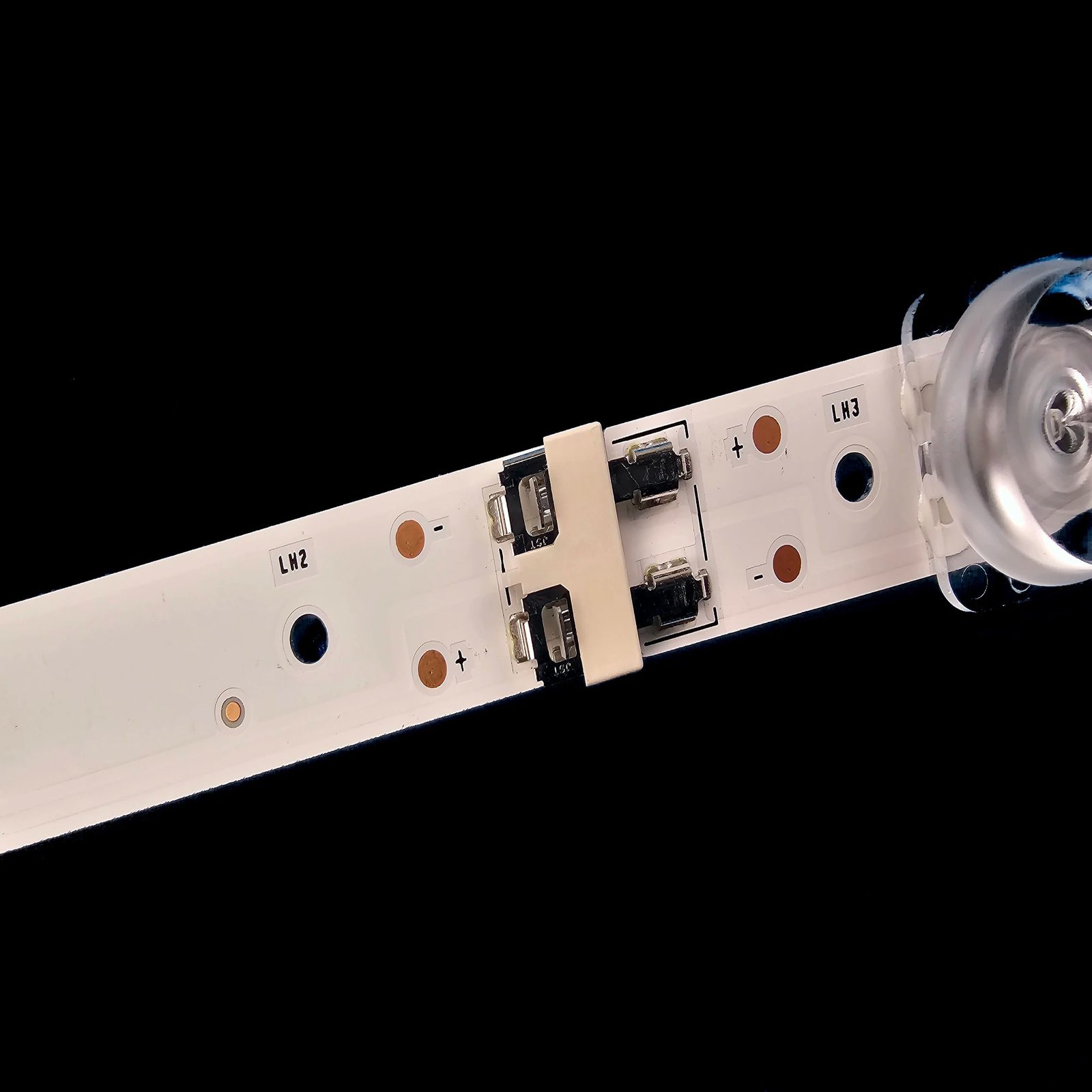 TIRAS LED SAMSUNG 65" GU65AU7199U UE65TU8000 UE65TU7025K UE65TU7000 UE65TU7105K UE65TU7020K UE65TU7125U UE65TU7095U - Imagen 4